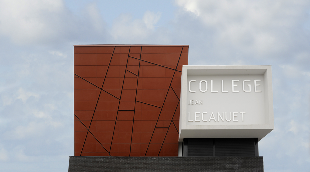 Fassade Lecanuet Mittelschule, Rouen, Verkleidung mit Unterkonstruktion (VmU)
