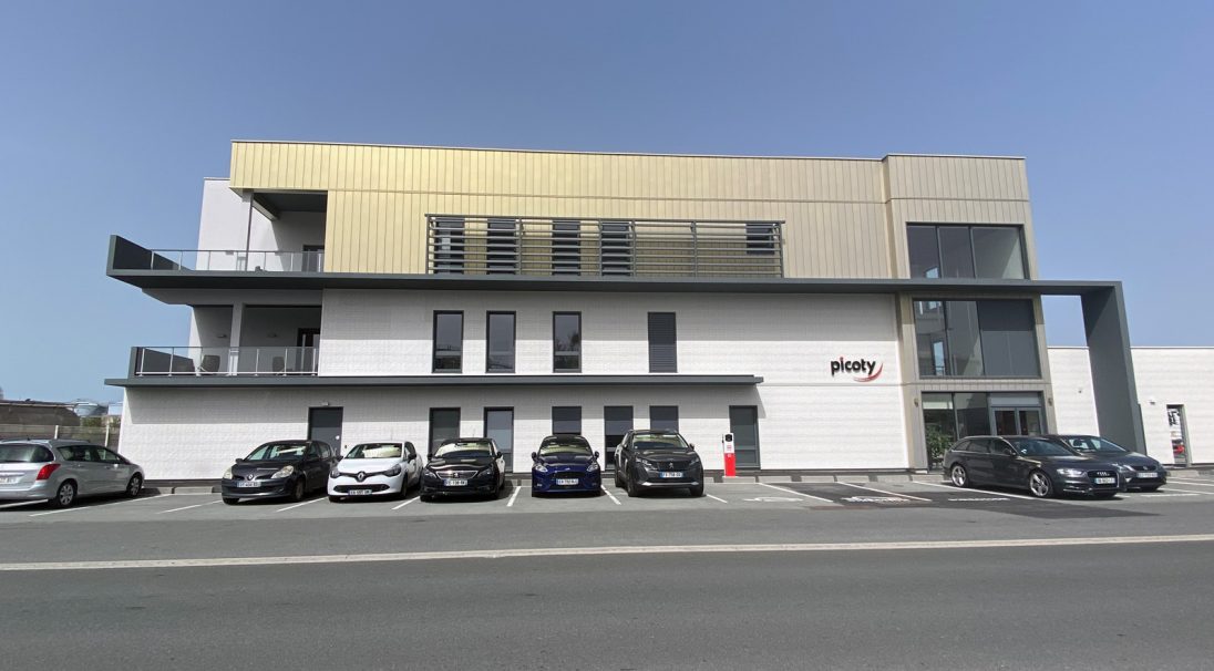 Bureaux PICTOY- La Rochelle (FR) - Bardage Avec Ossature (BAO)