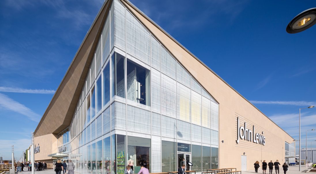 CAREA FACADE - Façades Commerciales : Magasin John Lewis, York (UK), bardage avec ossature (BAO) - Architectes : Glenn Howell Architects.