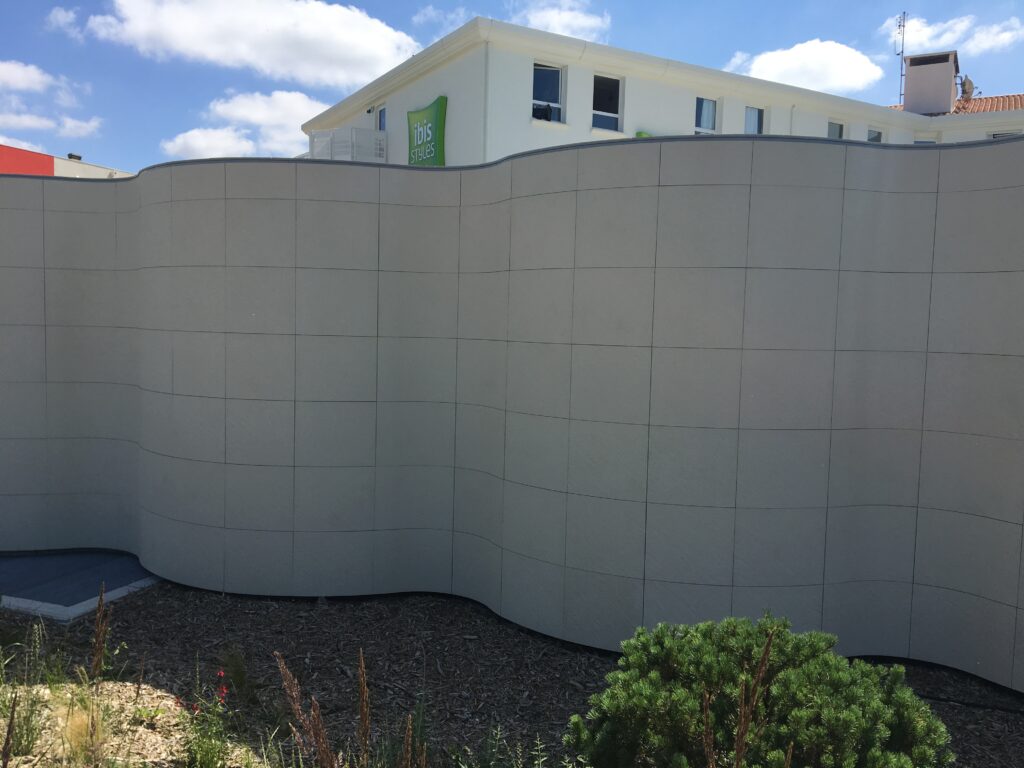 17 Chatelaillon Mercure Ibis ARD GRA ART GRA Courbes Ter Hotel 5 scaled