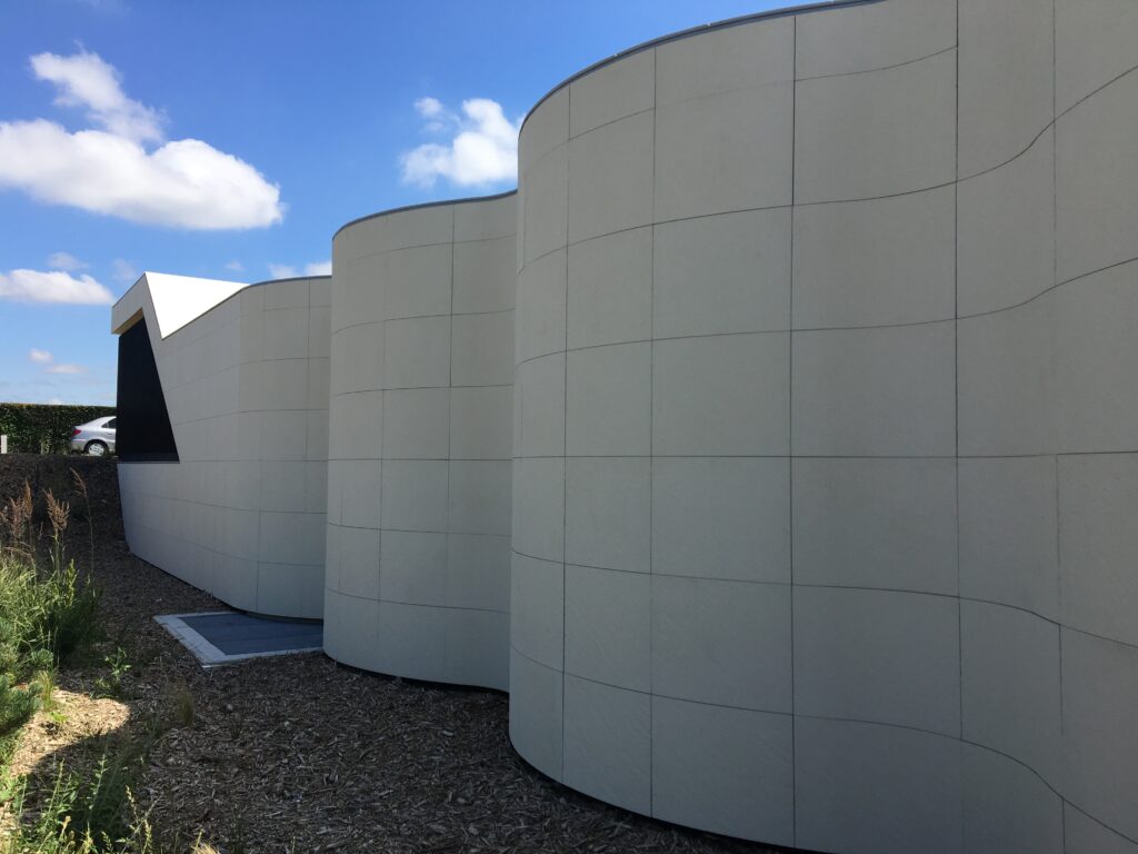 17 Chatelaillon Mercure Ibis ARD GRA ART GRA Courbes Ter Hotel 7 scaled