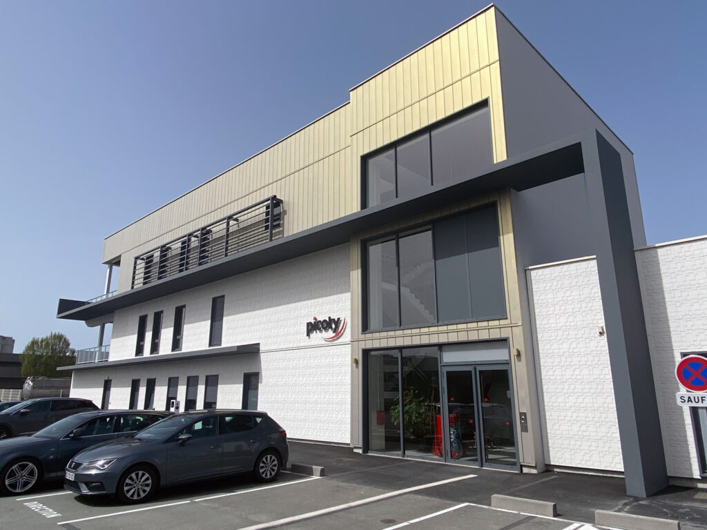 17 La Rochelle Bureaux Picoty ALP GRAF Ter 09