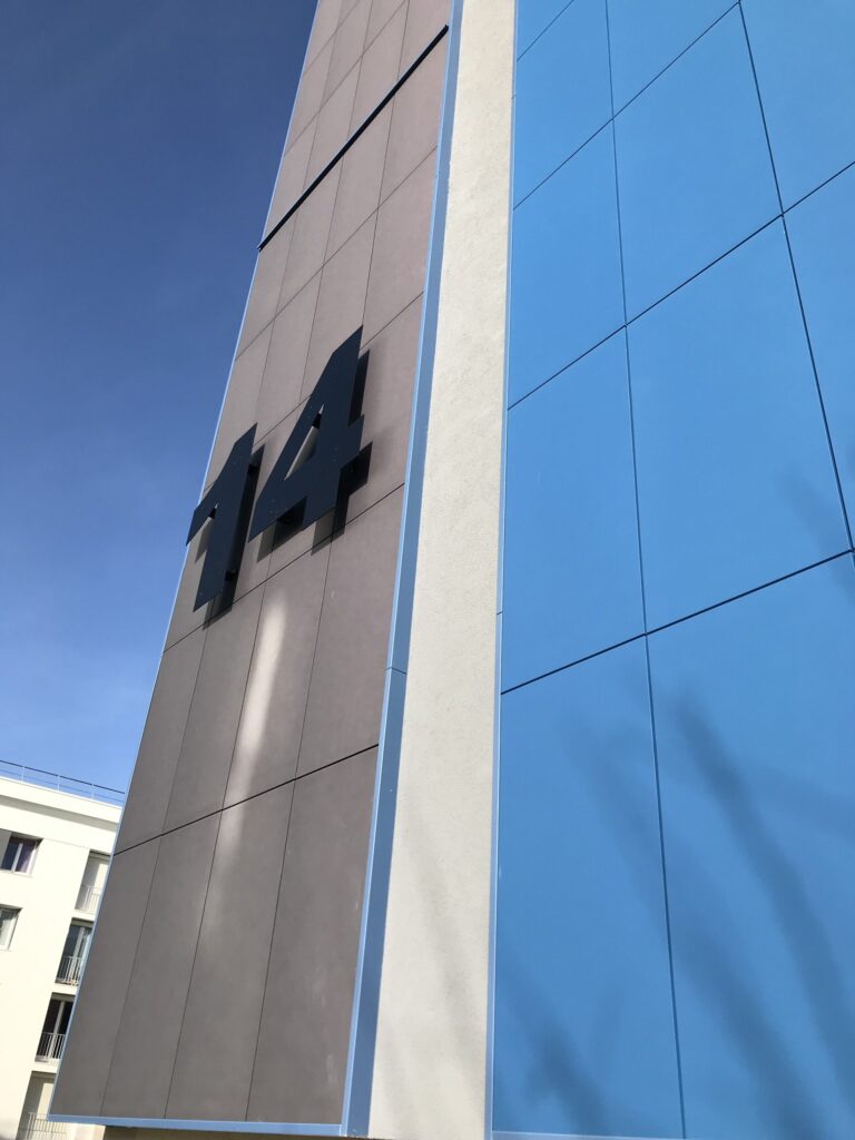 17 La Rochelle Portneuf 11 16 AQU LM DUN Iridescent Res 19 scaled 1