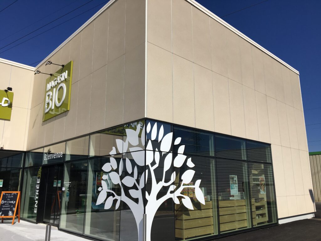 37 Saint Cyr Retail Park ACA TAIG Plateau Vertical 14 scaled