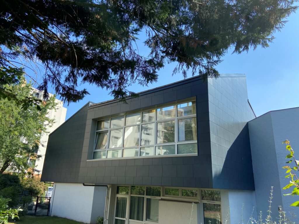 44 Nantes Ecole Louise Michel Nantes Alpha Lisse Noir Mix Format Angles AC EDU05 scaled 3