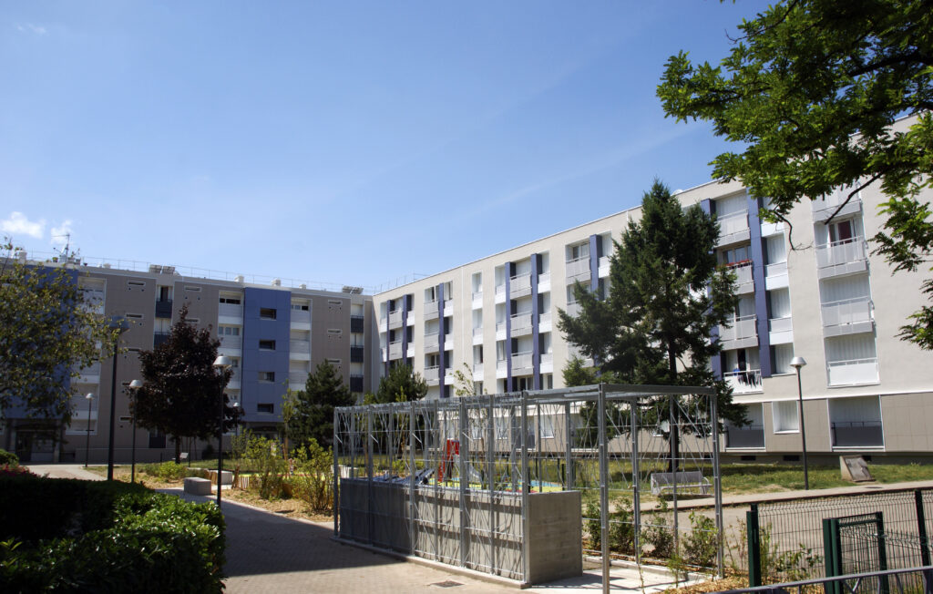 69 Villeurbanne Res Legay Garnier AQU DUN 21 scaled