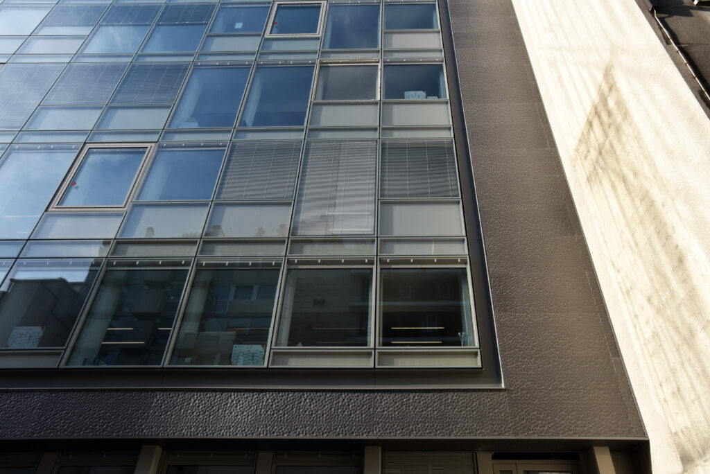 75 Paris 13 Siege BFM ACA MOON Tertiaire 6 scaled