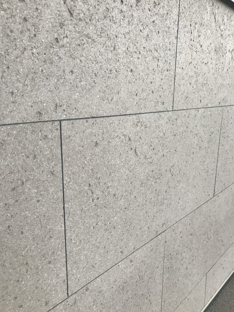 83 Aire de service MORIERES LES AVIGNONS ARD COQ HOGGAR PLT 22 e1571151464679 scaled