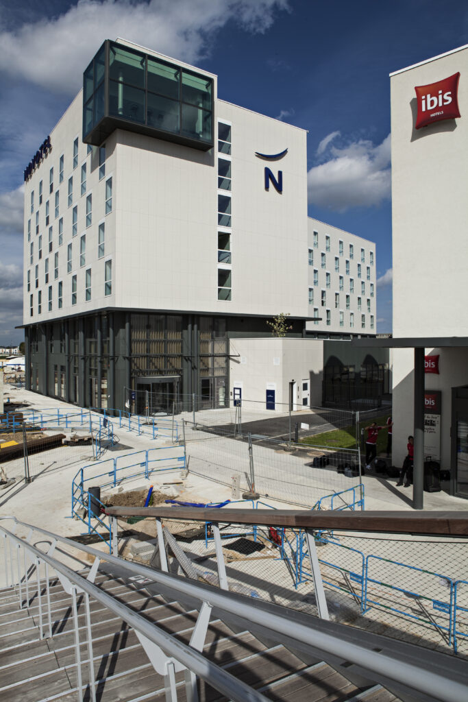 94 Orly Novotel Coeur dOrly ARD TER Hotel 4 scaled