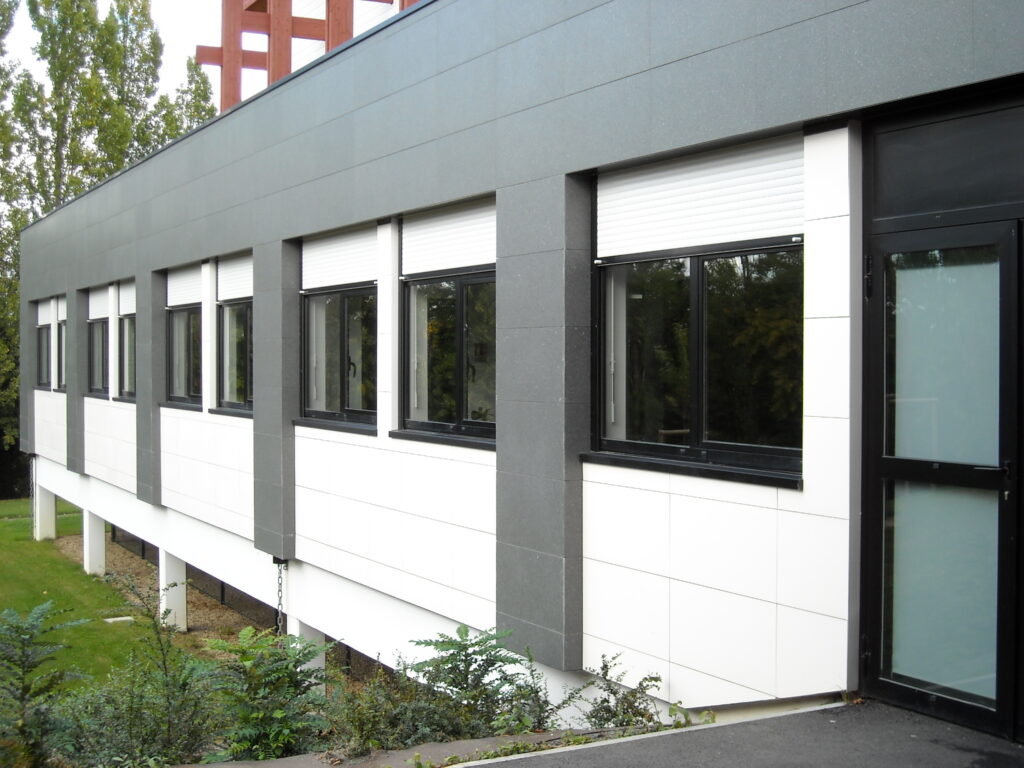 NON RES COLL VAL D OUDON LE LION D ANGERS 3ACANTHA LM ET TAIGA