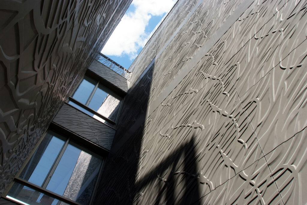 RES NON RES HOTEL ARTISANAL PARIS 11 ARTEMA VEGETAL scaled