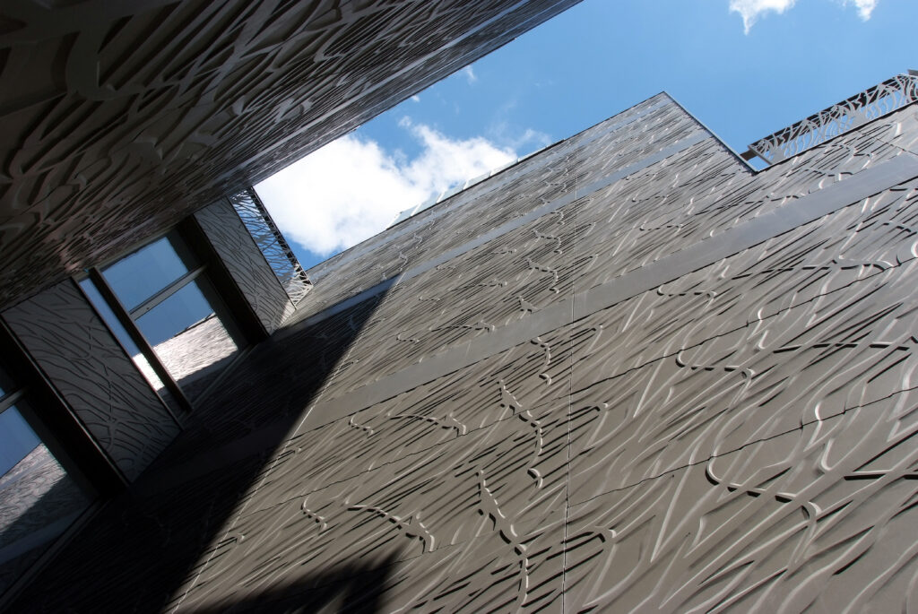 RES NON RES HOTEL ARTISANAL PARIS 12 ARTEMA VEGETAL scaled