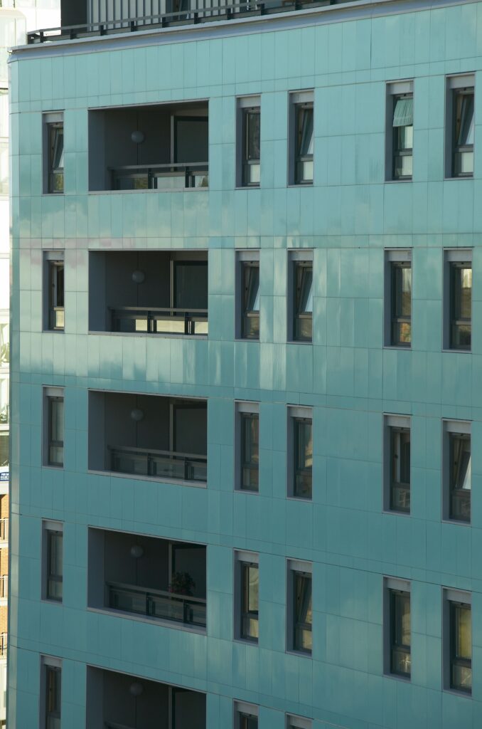 UK Leeds New Gateway ACA COURB LB RHODES 34 scaled