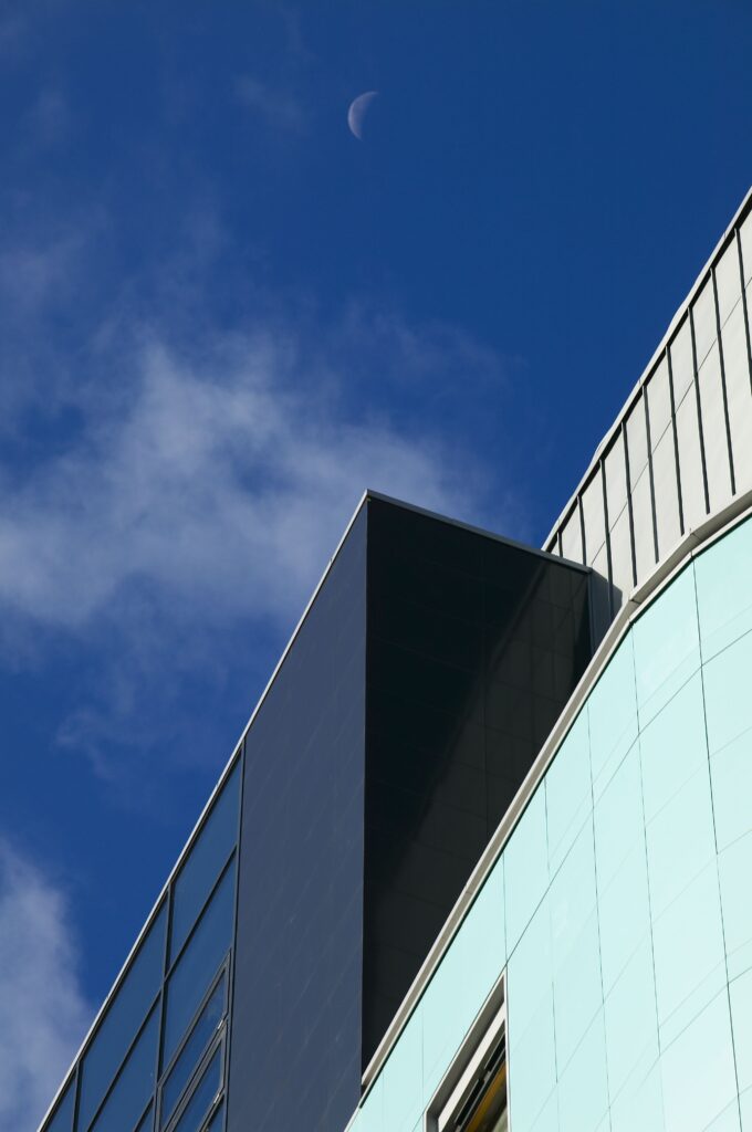 UK Leeds New Gateway ACA COURB LB RHODES 59 scaled