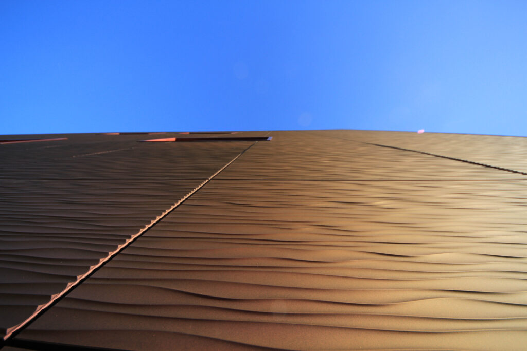 UK Liverpool Kays Medical AQU DUN iridescent 15 scaled