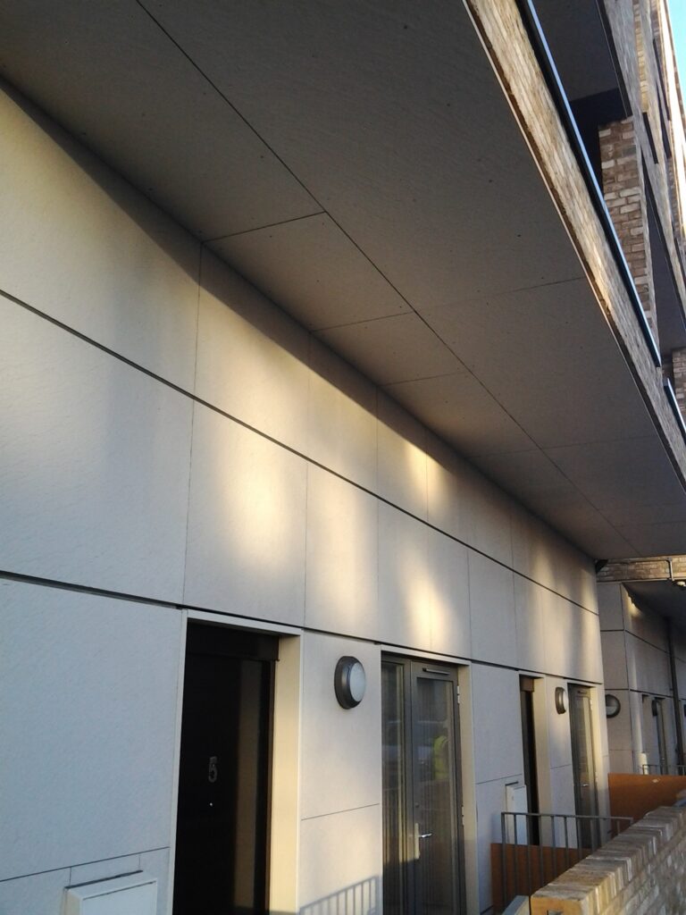 UK London Bethnall Green Road ACA GRA 25