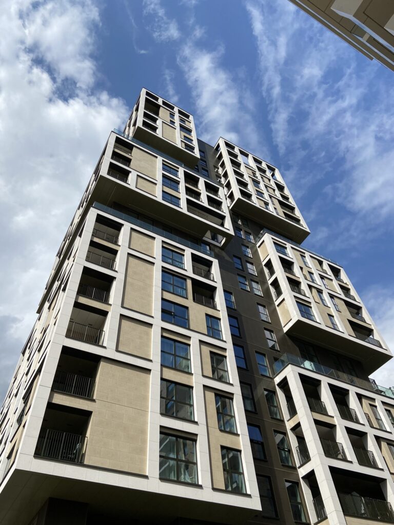 UK London Kidbrooke AQU LM ARD LV 08 scaled 1