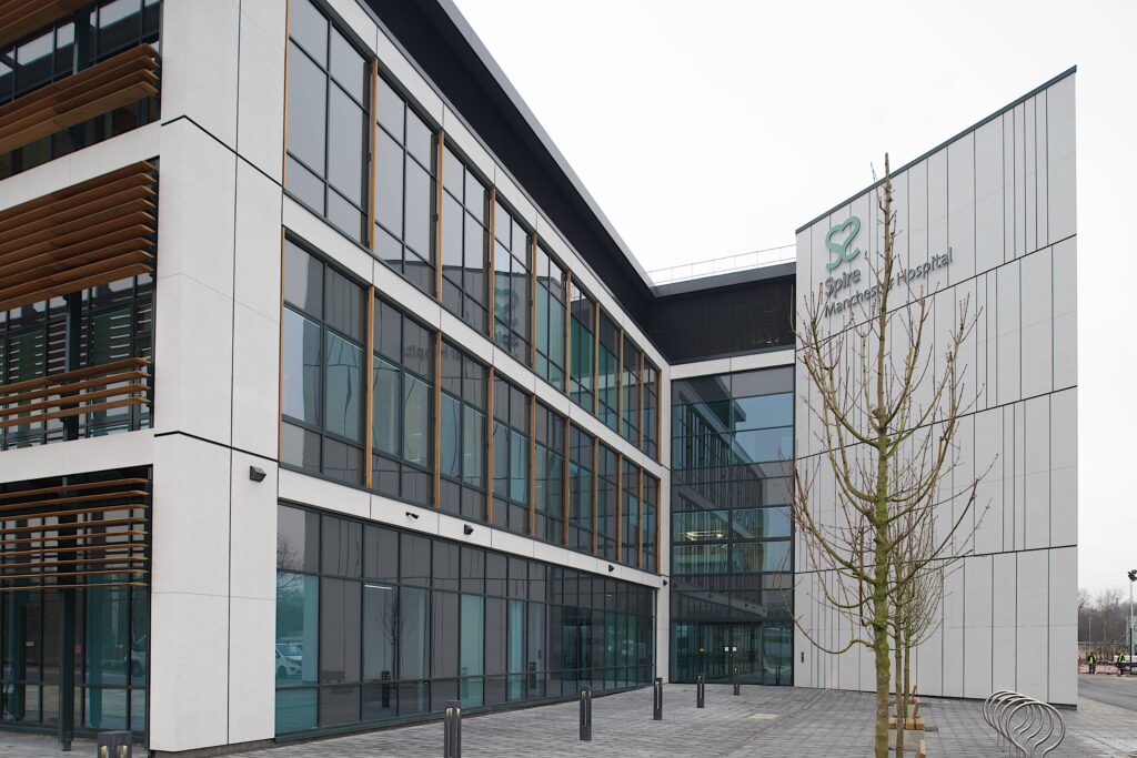UK SPIRE HOSPITAL MANCHESTER ACA V GR 22 scaled