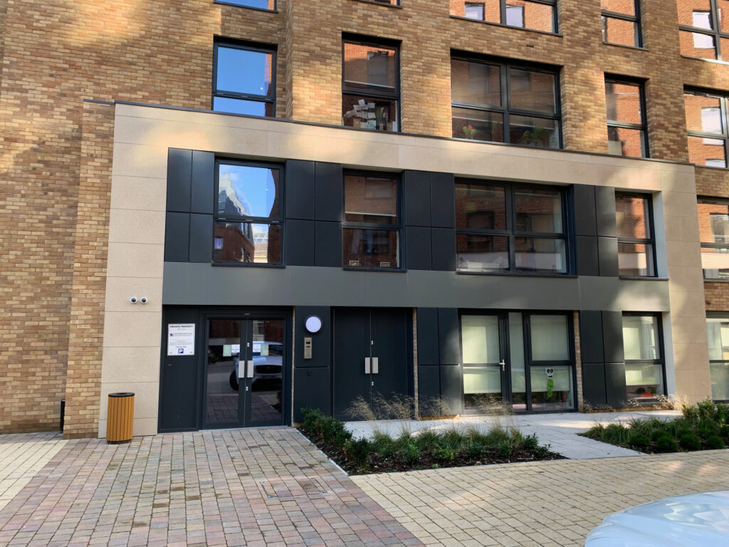 UK Forth Bank Newcastle ARD COQ 03