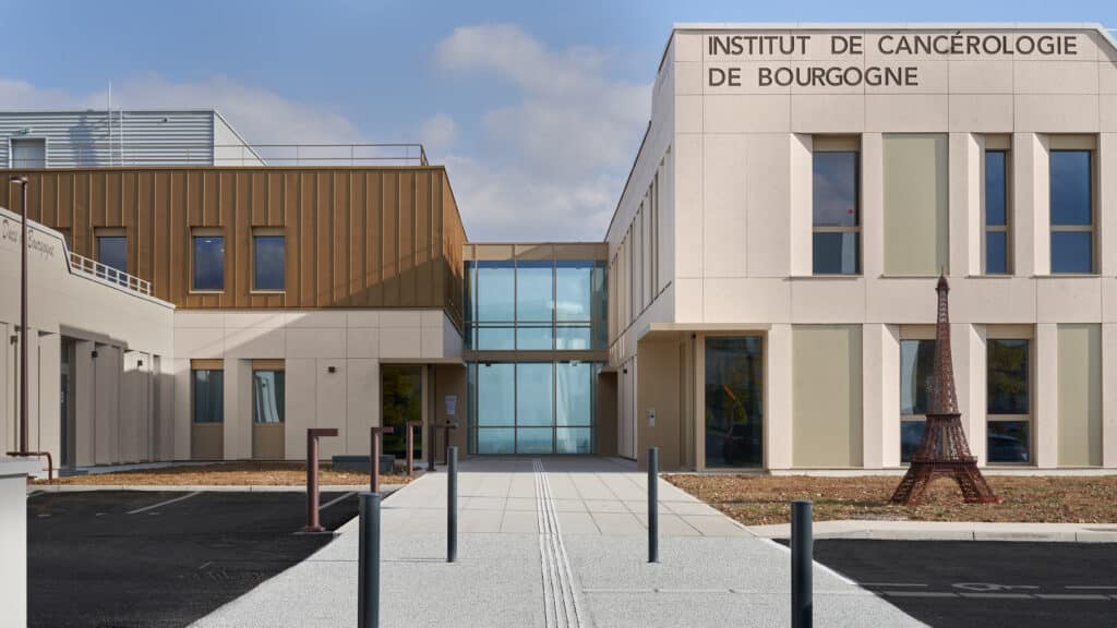 21 Dijon Bâtiment du Pôle de cancérologie Cyberknife ICB Art COQ 3D 31